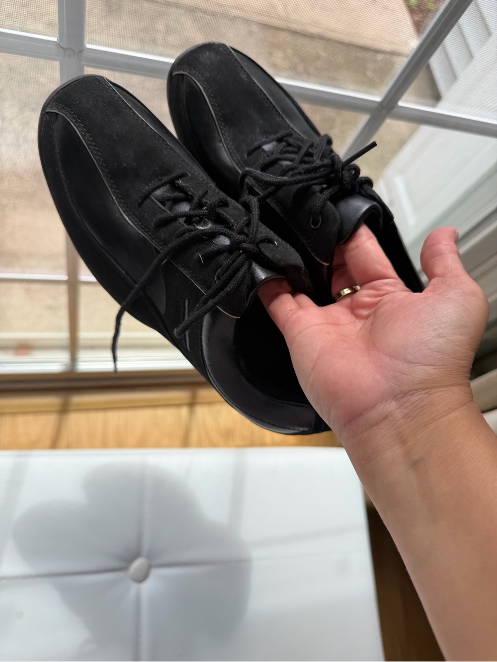 Clarks Women's Black Lace-Up Sneakers
